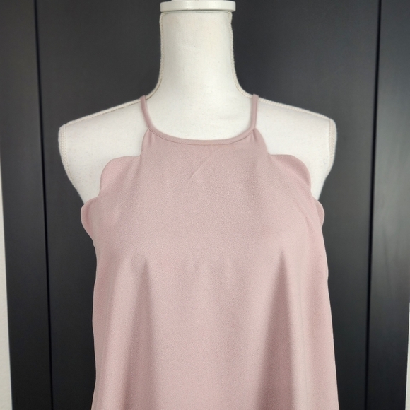 Vici Blush Scalloped Halter Top Size Medium - Picture 3 of 9